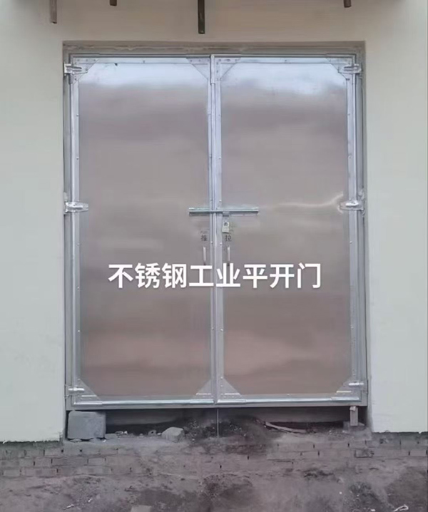 不锈钢河南工业平开门在现代工业场景中的应用实践