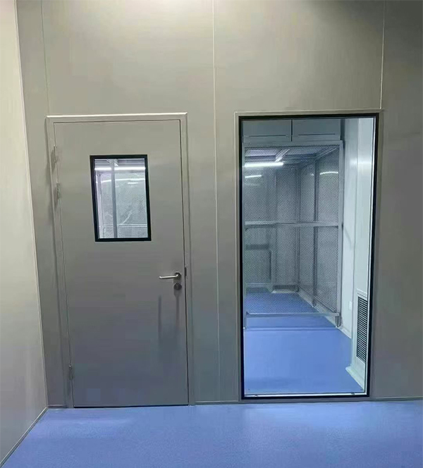 学校教学楼完成河南防火门标准化安装